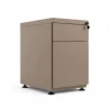Archivador metálico Arturito frente plano color taupe, con niveladores ajustables en altura, gaveta carpetero y cajón auxiliar con cerradura